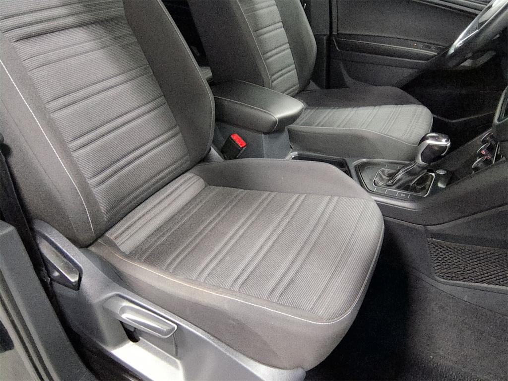 Thumbnail: 2022 Volkswagen Tiguan - 28