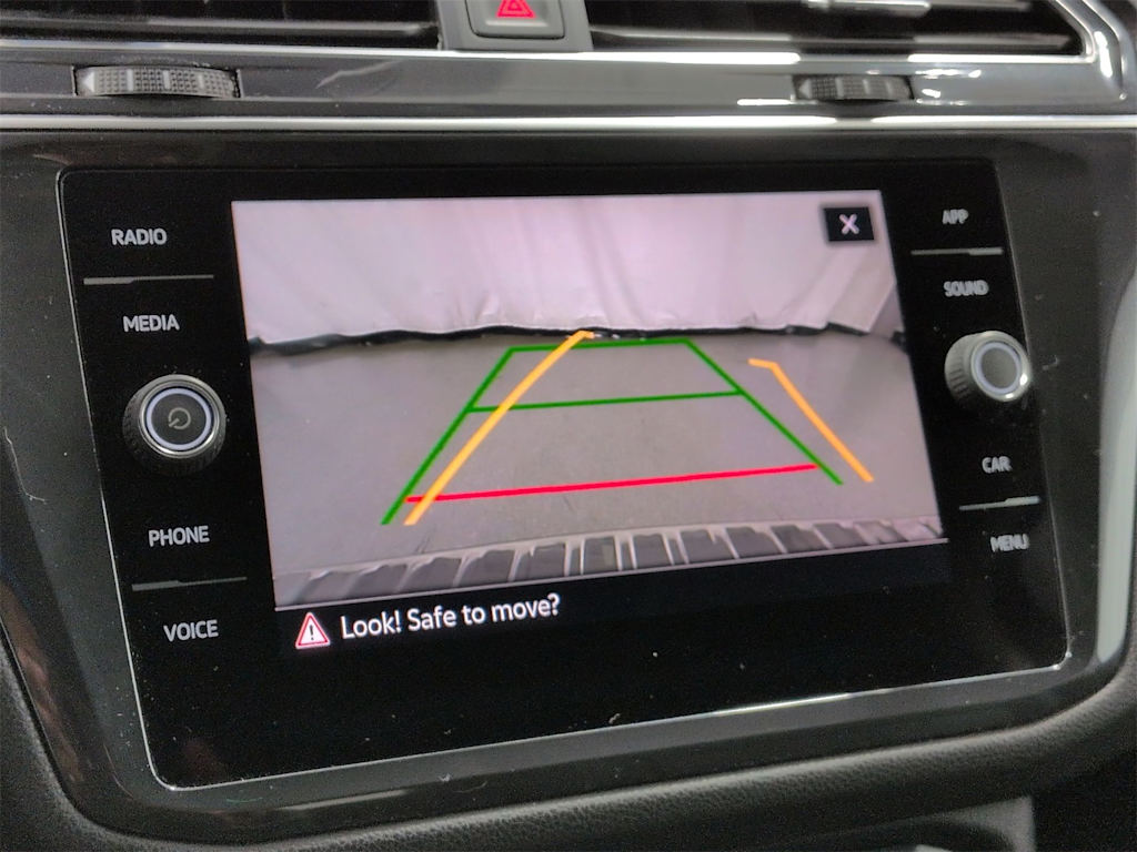 Thumbnail: 2022 Volkswagen Tiguan - 36