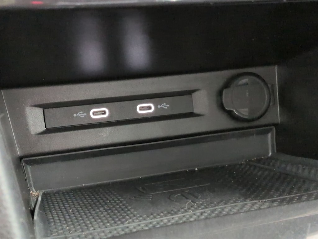 Thumbnail: 2022 Volkswagen Tiguan - 37