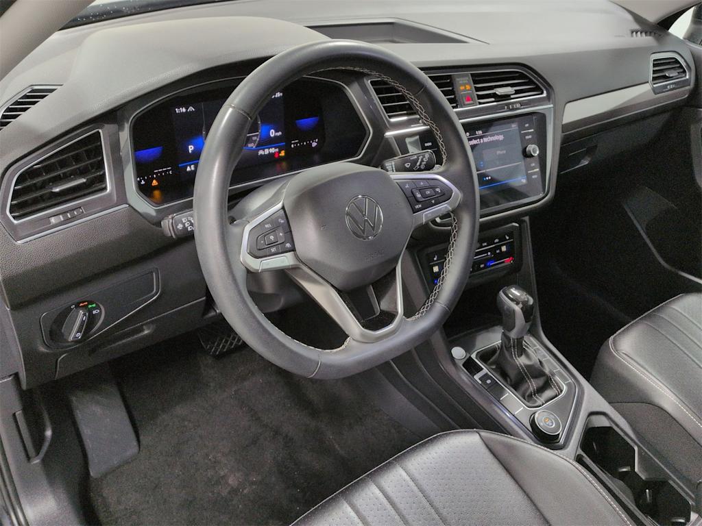 Thumbnail: 2023 Volkswagen Tiguan - 2