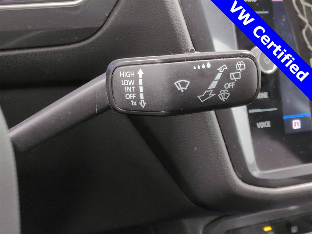 Thumbnail: 2023 Volkswagen Tiguan - 32