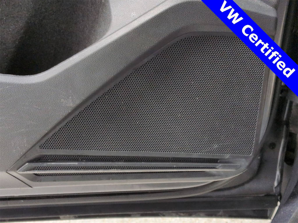 Thumbnail: 2023 Volkswagen Tiguan - 35