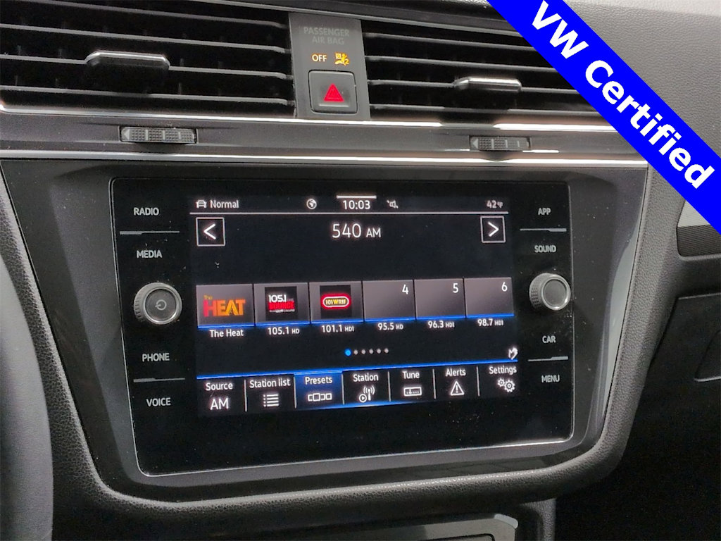 Thumbnail: 2023 Volkswagen Tiguan - 15