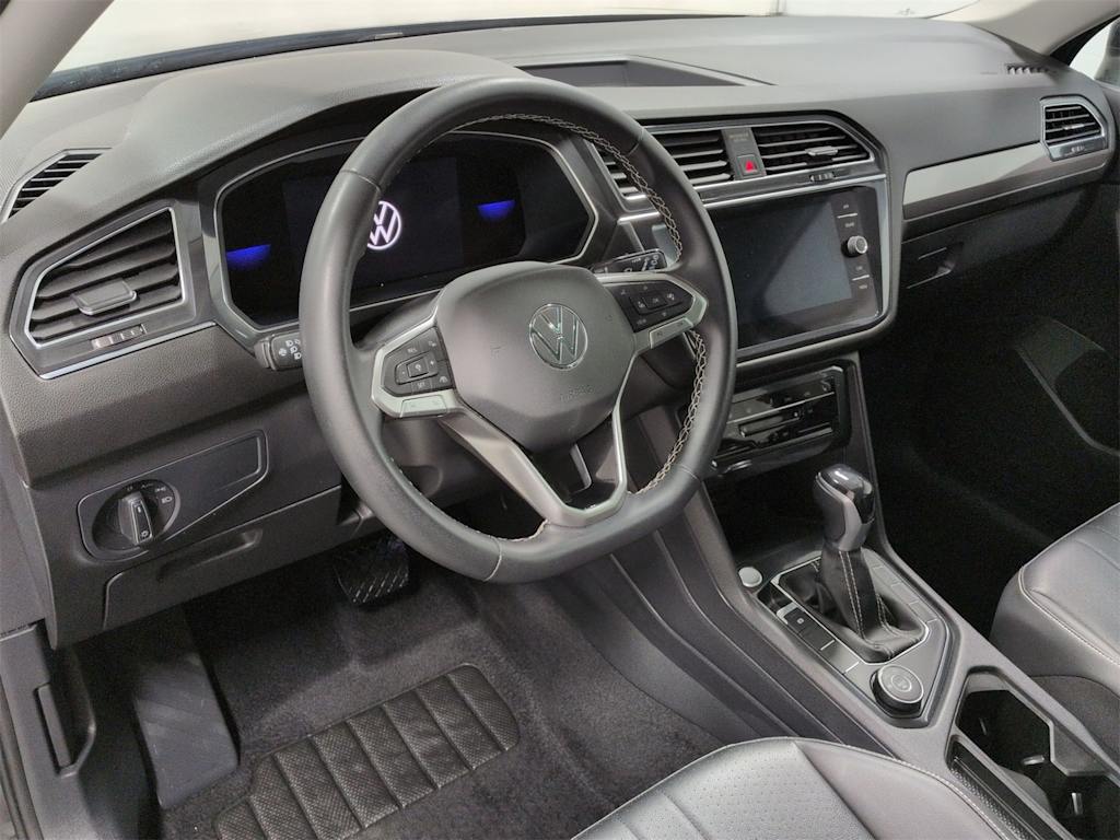 Thumbnail: 2022 Volkswagen Tiguan - 2