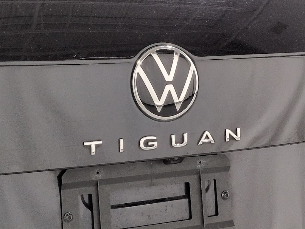 Thumbnail: 2022 Volkswagen Tiguan - 26