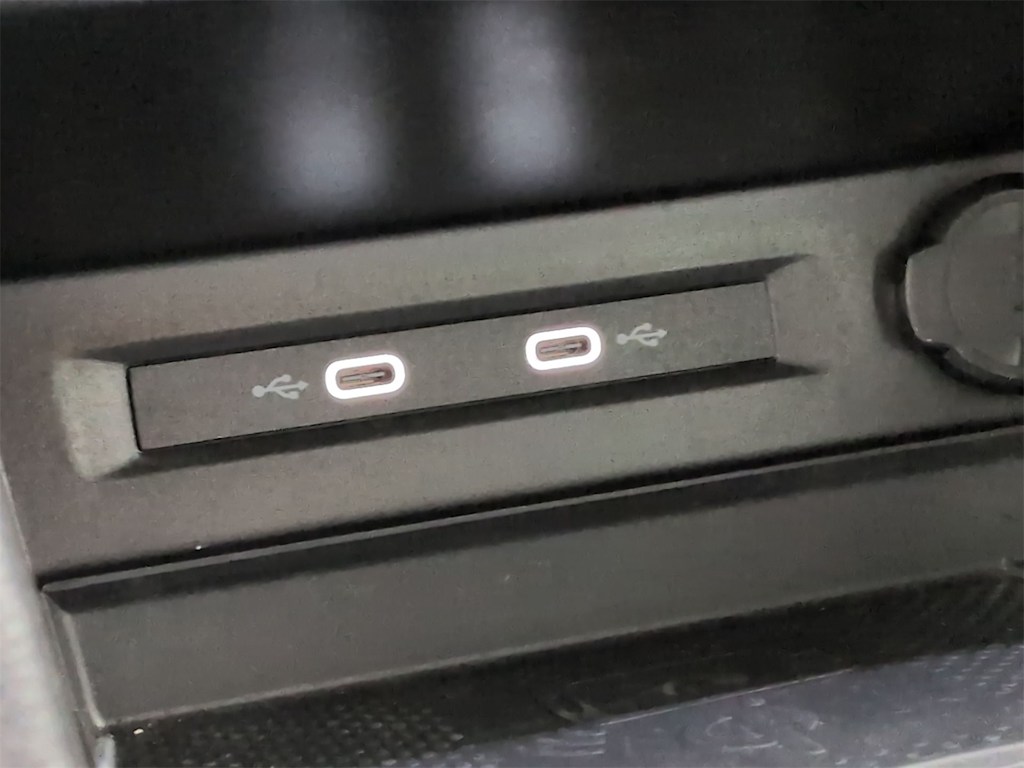 Thumbnail: 2023 Volkswagen Tiguan - 35