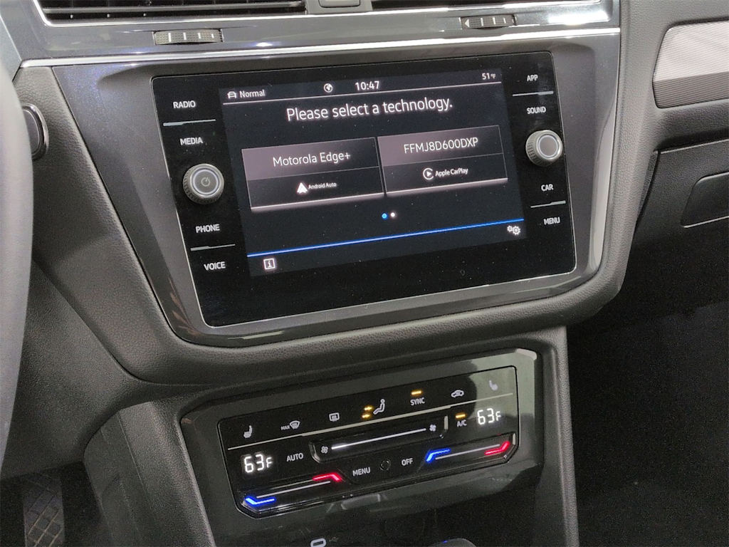 Thumbnail: 2023 Volkswagen Tiguan - 15