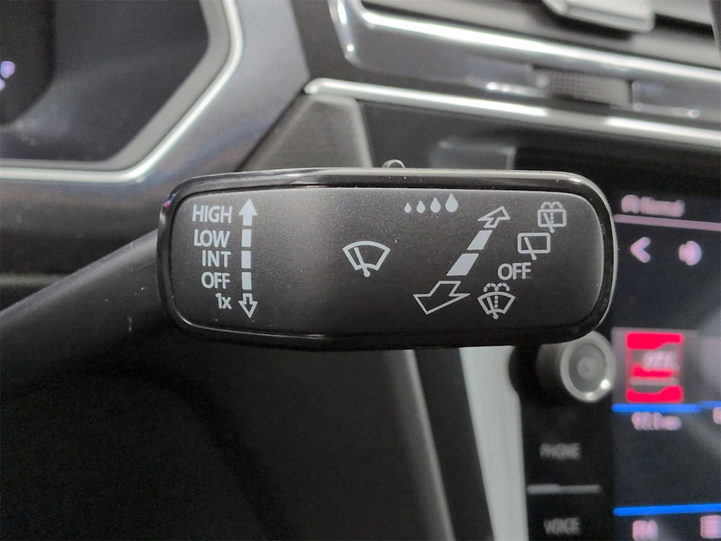 Thumbnail: 2024 Volkswagen Tiguan - 14