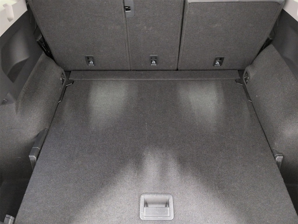 Thumbnail: 2024 Volkswagen Tiguan - 18