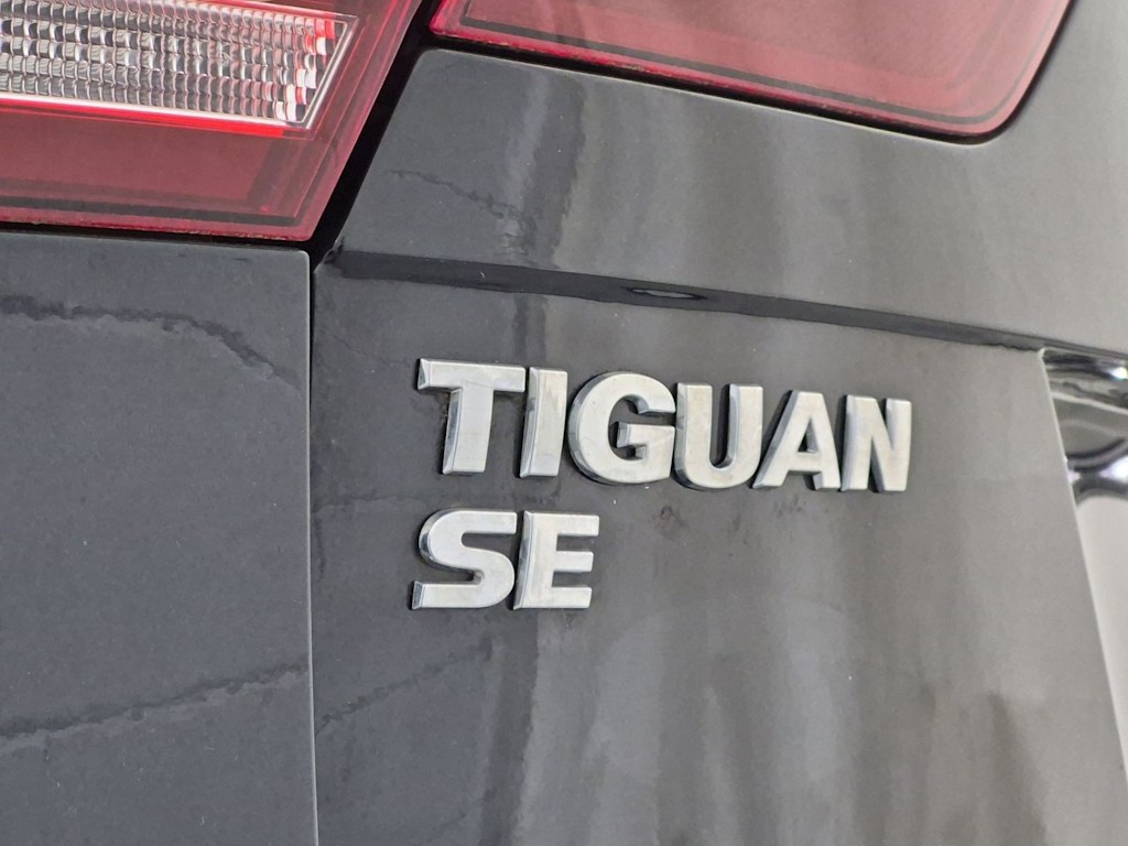 Thumbnail: 2019 Volkswagen Tiguan - 25