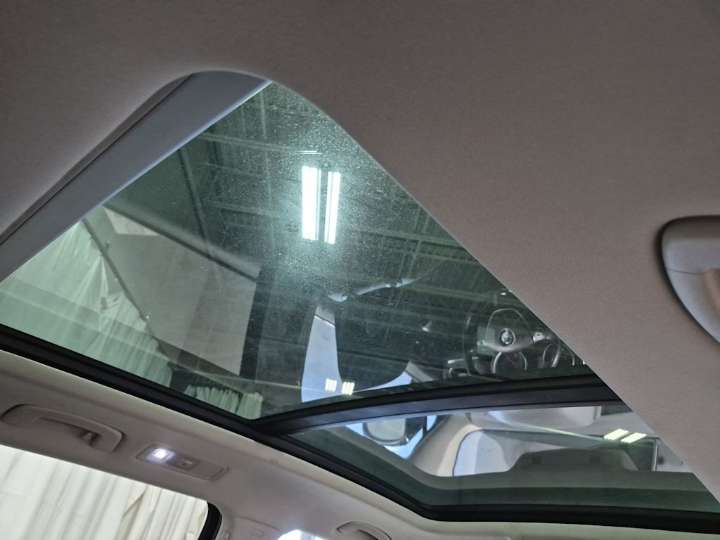 Thumbnail: 2019 Volkswagen Tiguan - 30