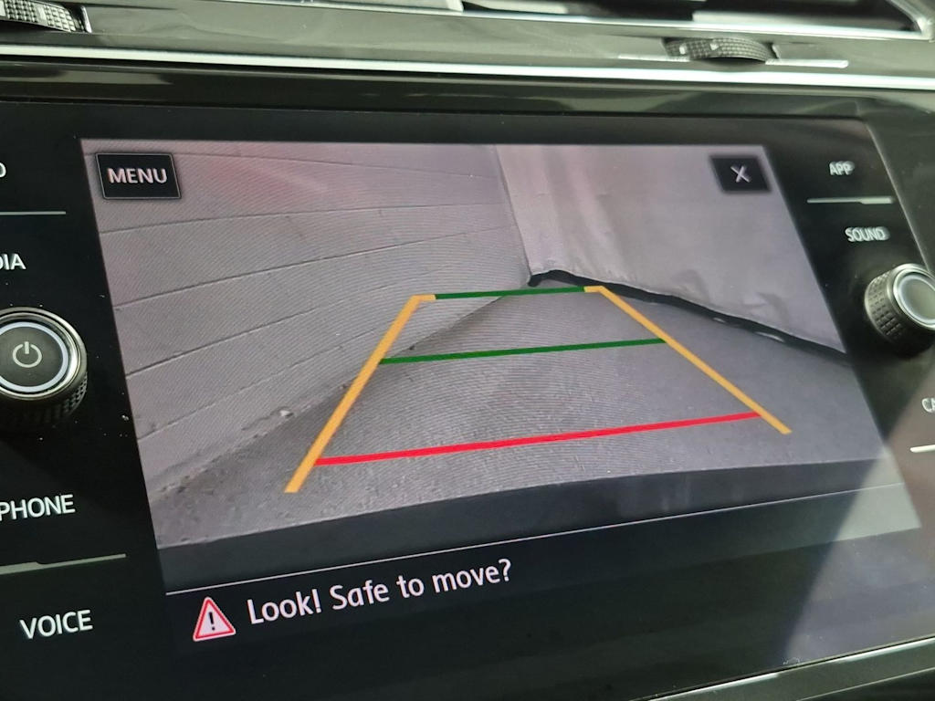 Thumbnail: 2019 Volkswagen Tiguan - 35
