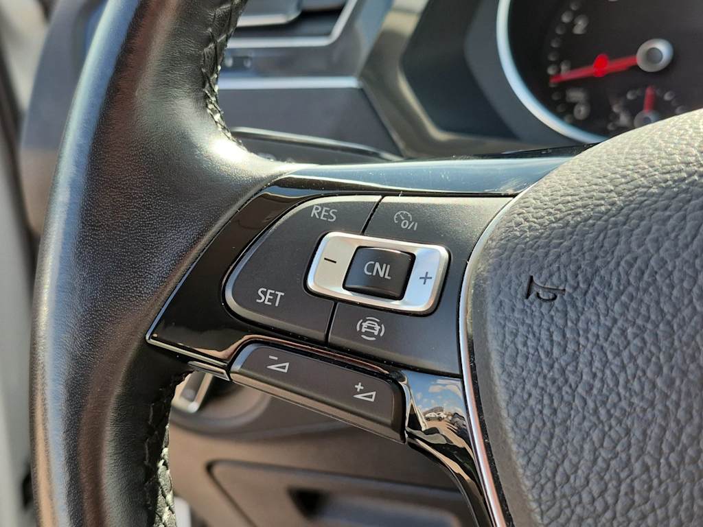 Thumbnail: 2019 Volkswagen Tiguan - 31