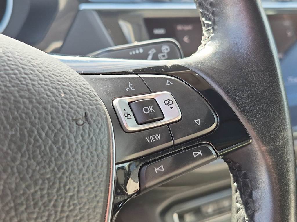 Thumbnail: 2019 Volkswagen Tiguan - 32