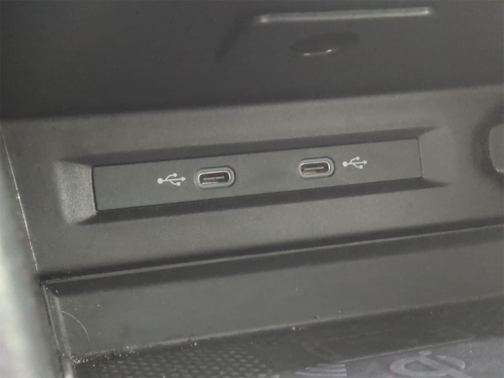 Thumbnail: 2024 Volkswagen Tiguan - 35