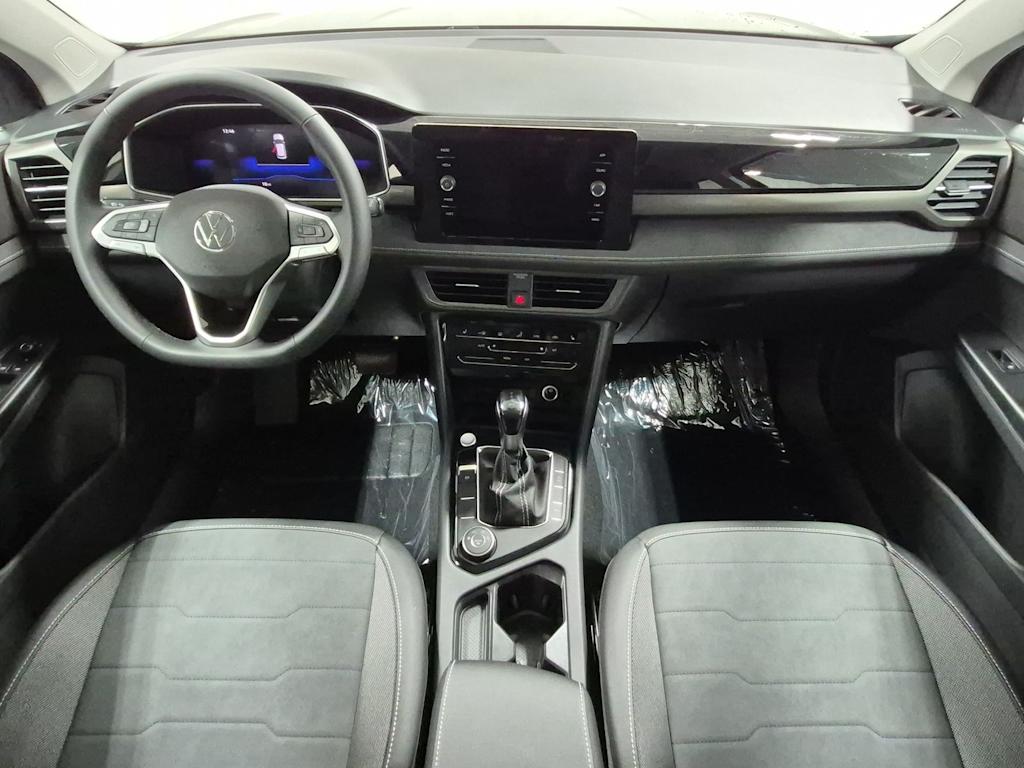 Thumbnail: 2026 Volkswagen Taos - 10