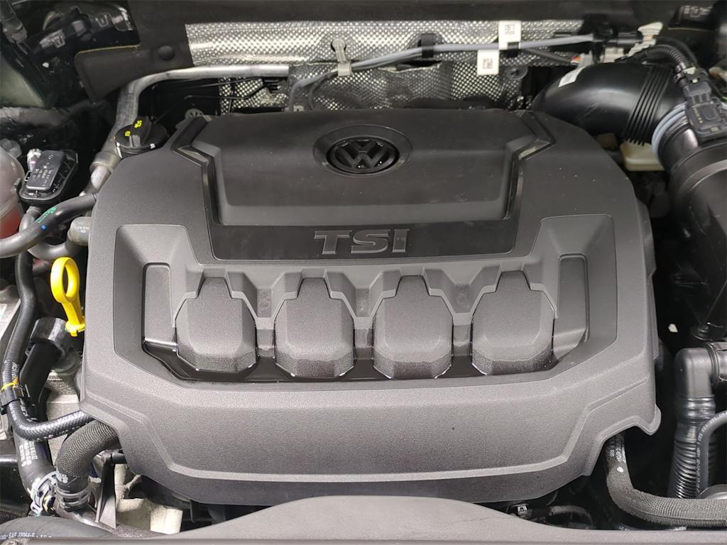 Thumbnail: 2023 Volkswagen Tiguan - 9