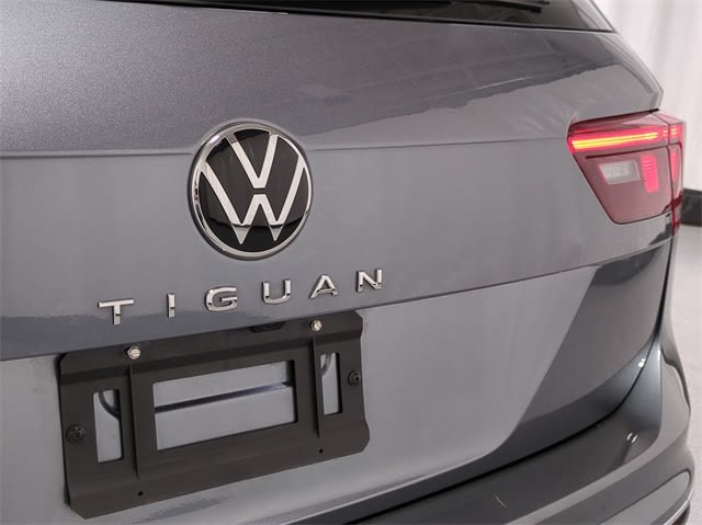 2022 Volkswagen Tiguan SE 25