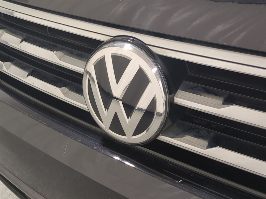 2018 Volkswagen Tiguan SEL 7