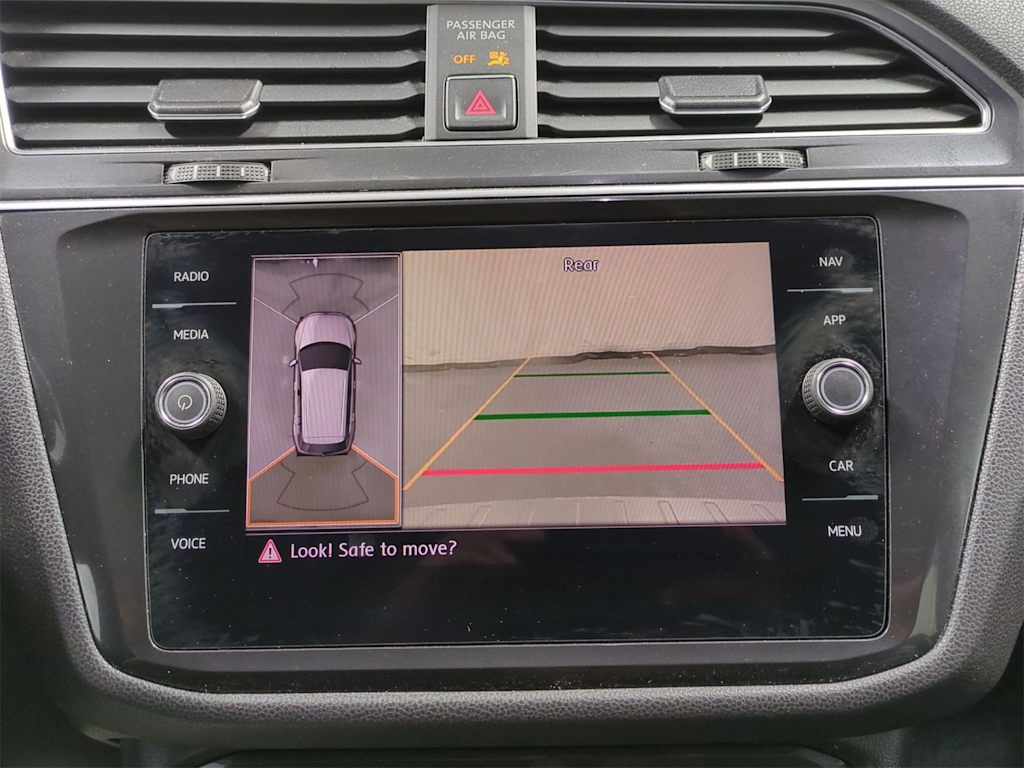 2018 Volkswagen Tiguan SEL 37
