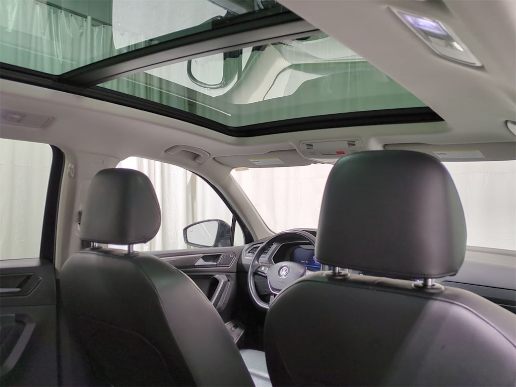 2018 Volkswagen Tiguan SEL 30
