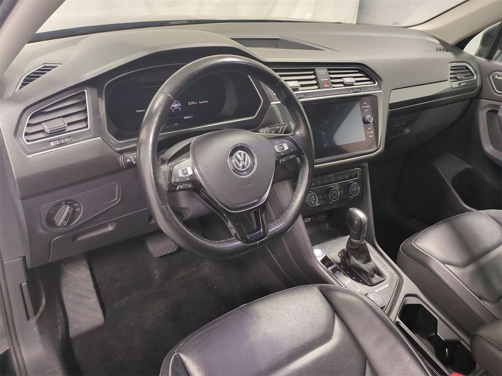 2018 Volkswagen Tiguan SEL 2