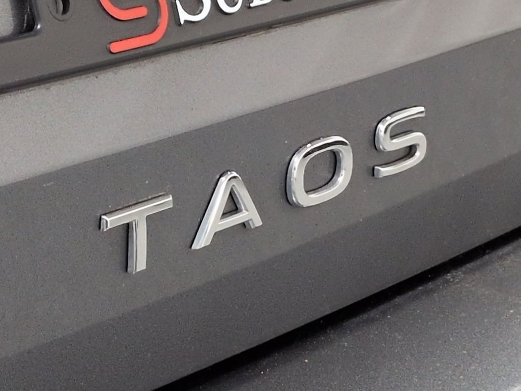 Thumbnail: 2025 Volkswagen Taos - 7