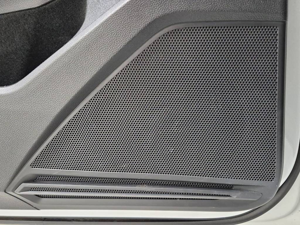 Thumbnail: 2023 Volkswagen Tiguan - 38