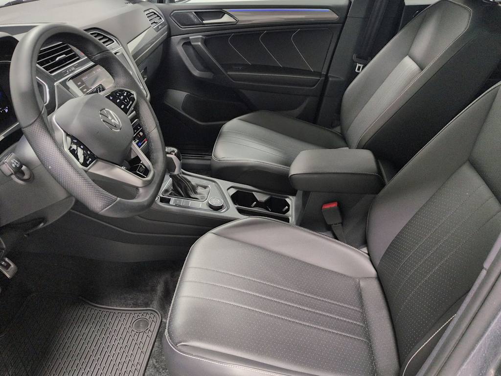 Thumbnail: 2024 Volkswagen Tiguan - 11