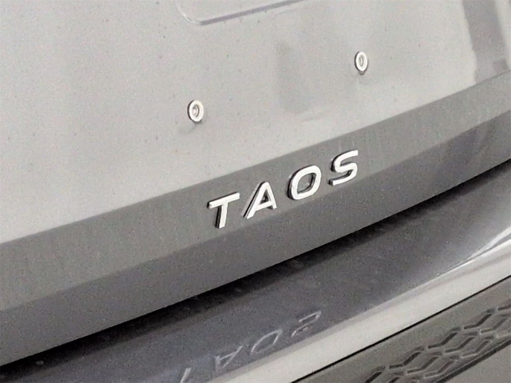 Thumbnail: 2025 Volkswagen Taos - 25