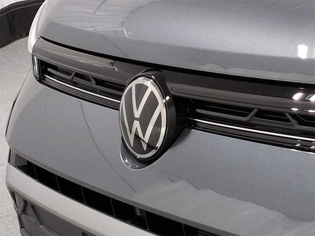 Thumbnail: 2025 Volkswagen Taos - 7