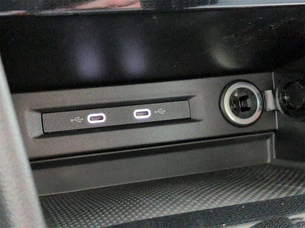 Thumbnail: 2025 Volkswagen Taos - 33