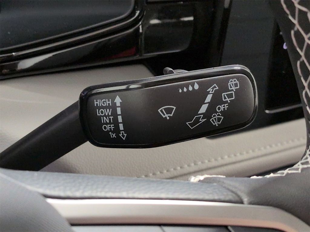 Thumbnail: 2025 Volkswagen Taos - 17