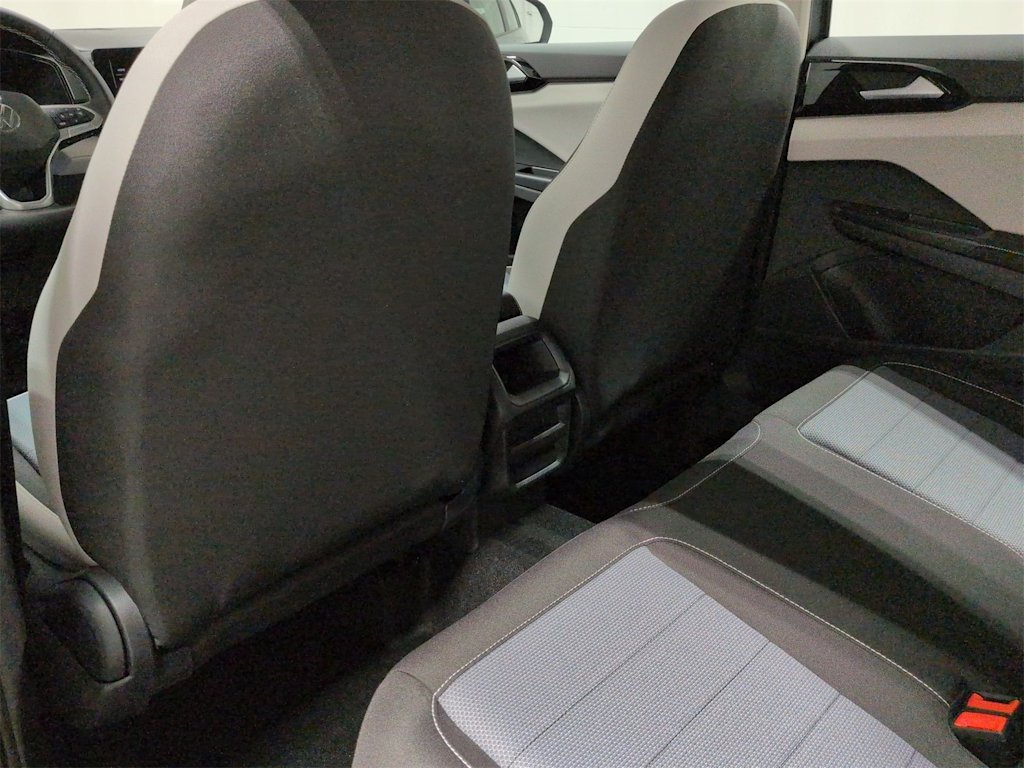 Thumbnail: 2025 Volkswagen Taos - 13