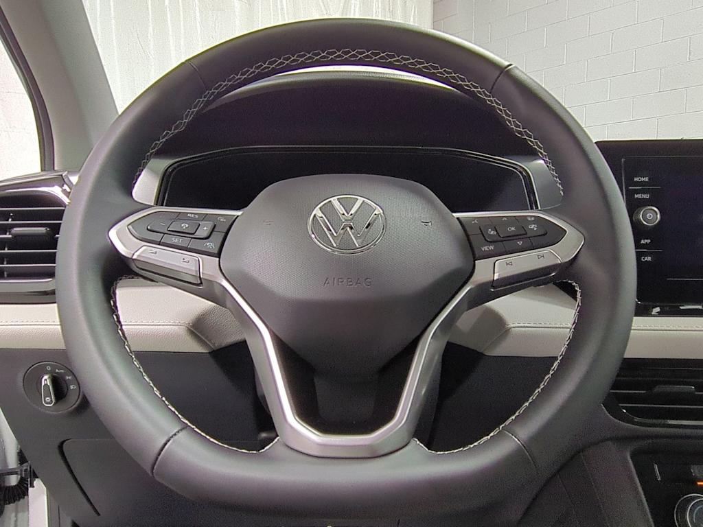 Thumbnail: 2026 Volkswagen Taos - 14
