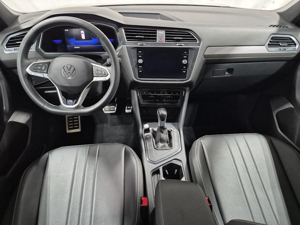 Thumbnail: 2023 Volkswagen Tiguan - 9