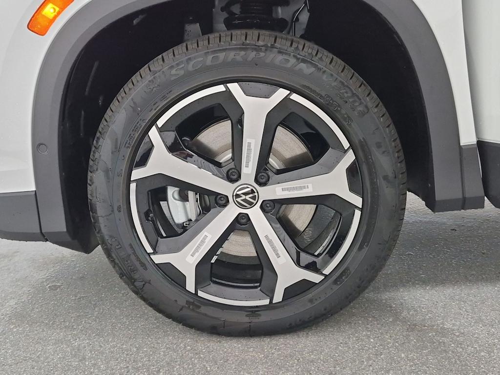 Thumbnail: 2026 Volkswagen Tiguan - 7