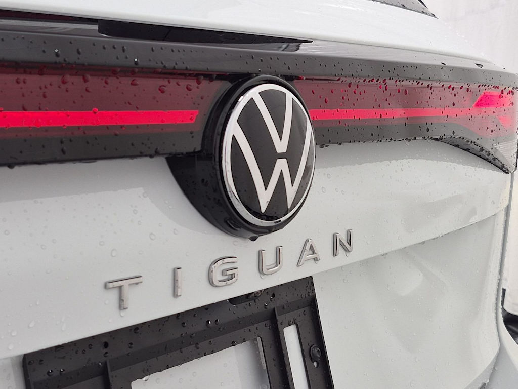 Thumbnail: 2026 Volkswagen Tiguan - 6