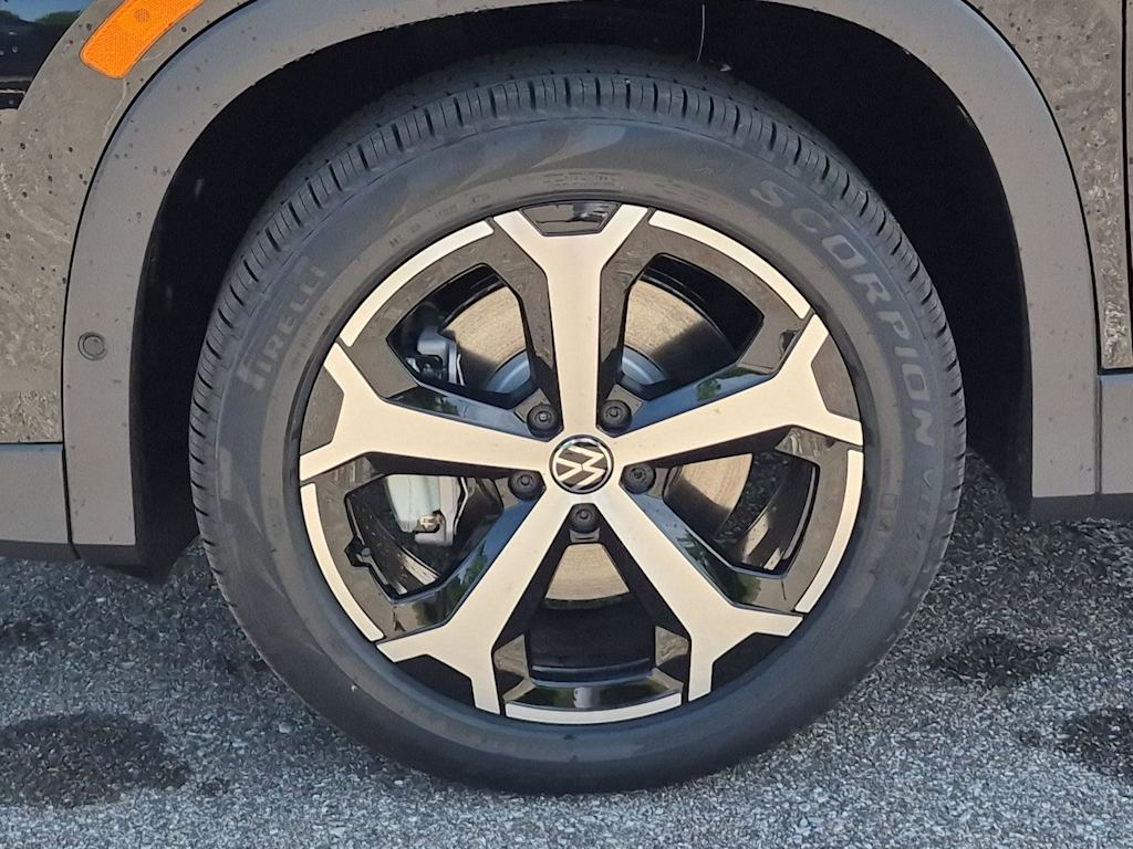 Thumbnail: 2026 Volkswagen Tiguan - 8
