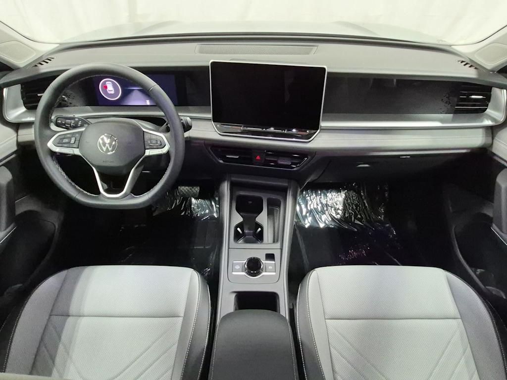 Thumbnail: 2026 Volkswagen Tiguan - 10