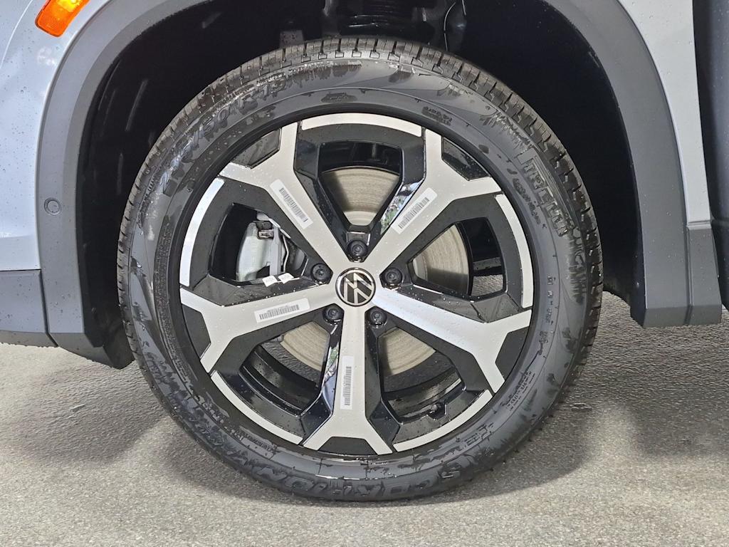 Thumbnail: 2026 Volkswagen Tiguan - 8