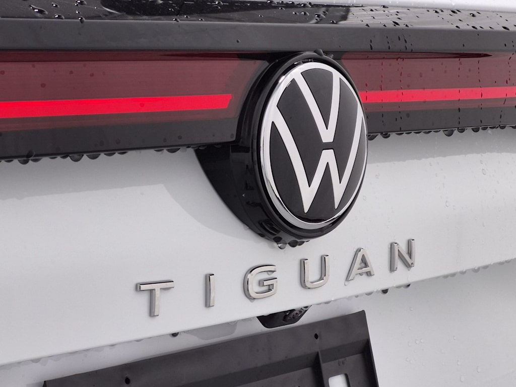 Thumbnail: 2026 Volkswagen Tiguan - 7