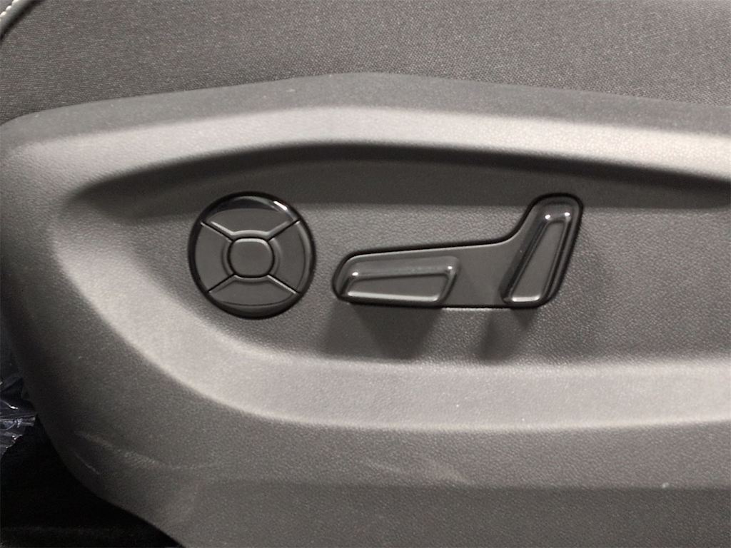 Thumbnail: 2026 Volkswagen Tiguan - 26