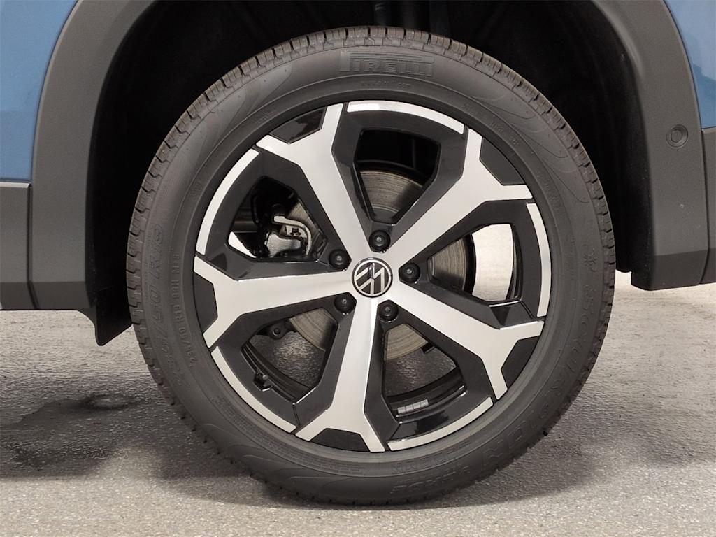 Thumbnail: 2026 Volkswagen Tiguan - 8