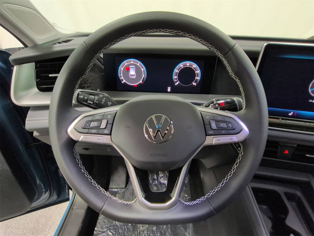 Thumbnail: 2026 Volkswagen Tiguan - 14