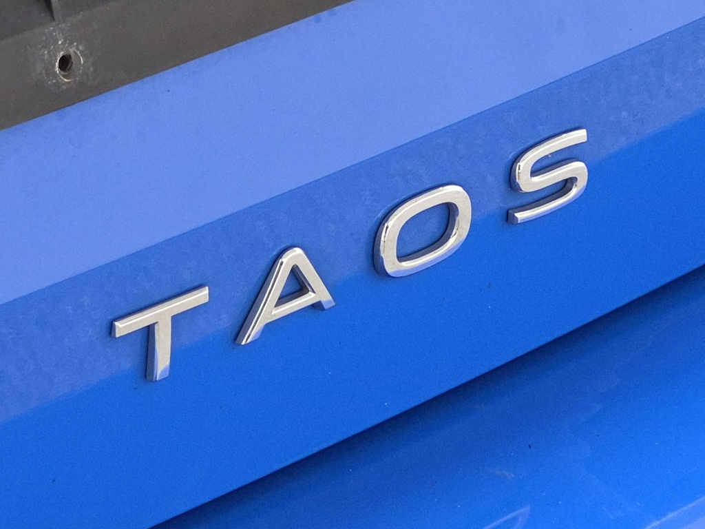 Thumbnail: 2024 Volkswagen Taos - 25