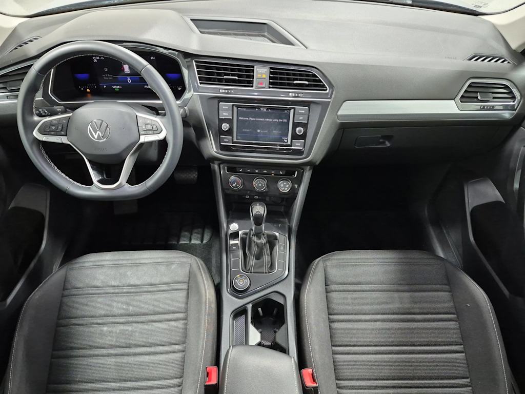 Thumbnail: 2023 Volkswagen Tiguan - 9