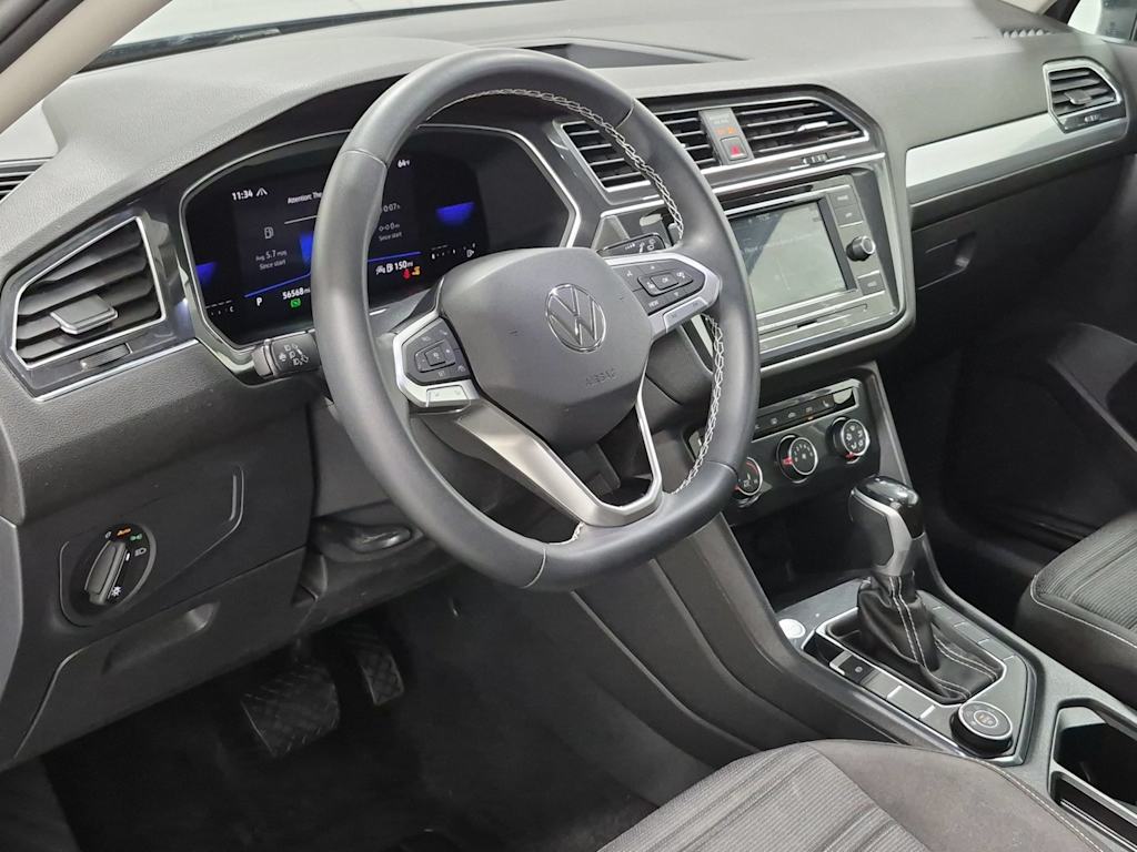 Thumbnail: 2023 Volkswagen Tiguan - 2