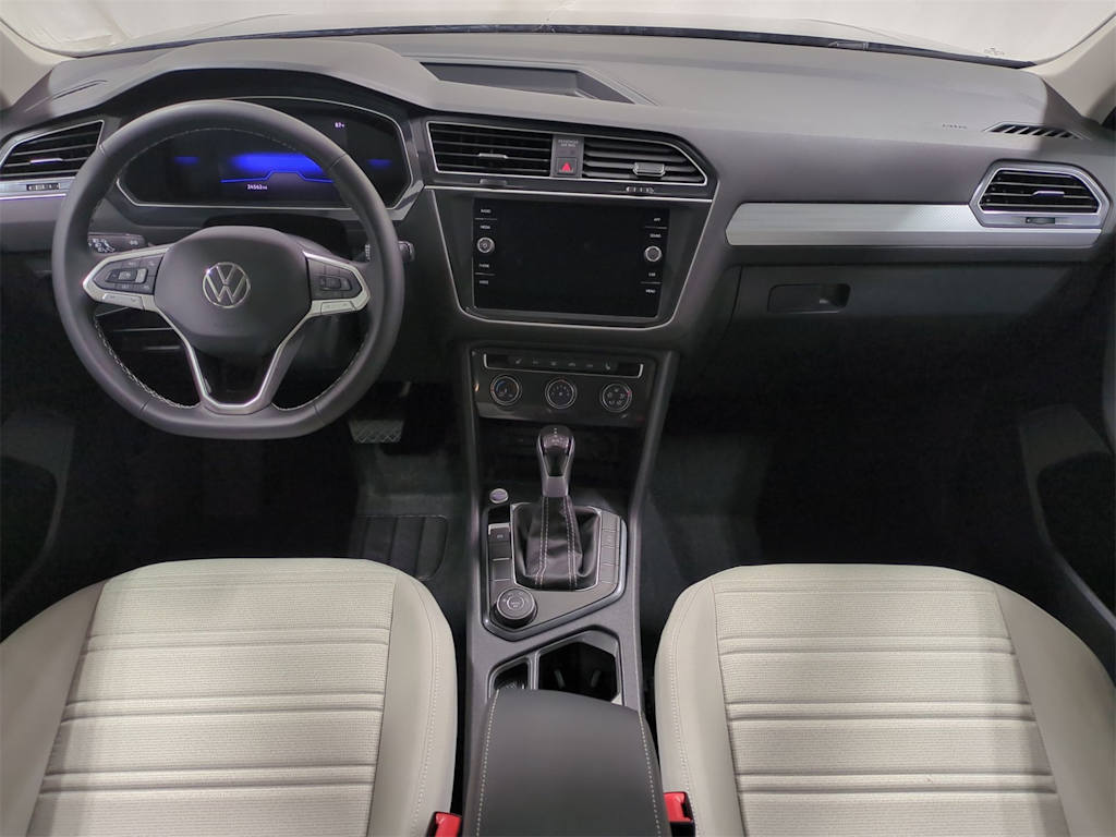 Thumbnail: 2024 Volkswagen Tiguan - 10