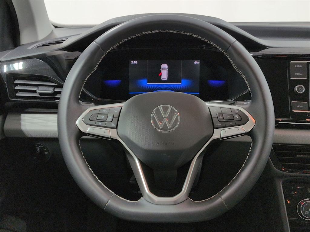 Thumbnail: 2023 Volkswagen Taos - 14